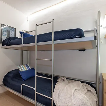Apartment Uhc Cye *